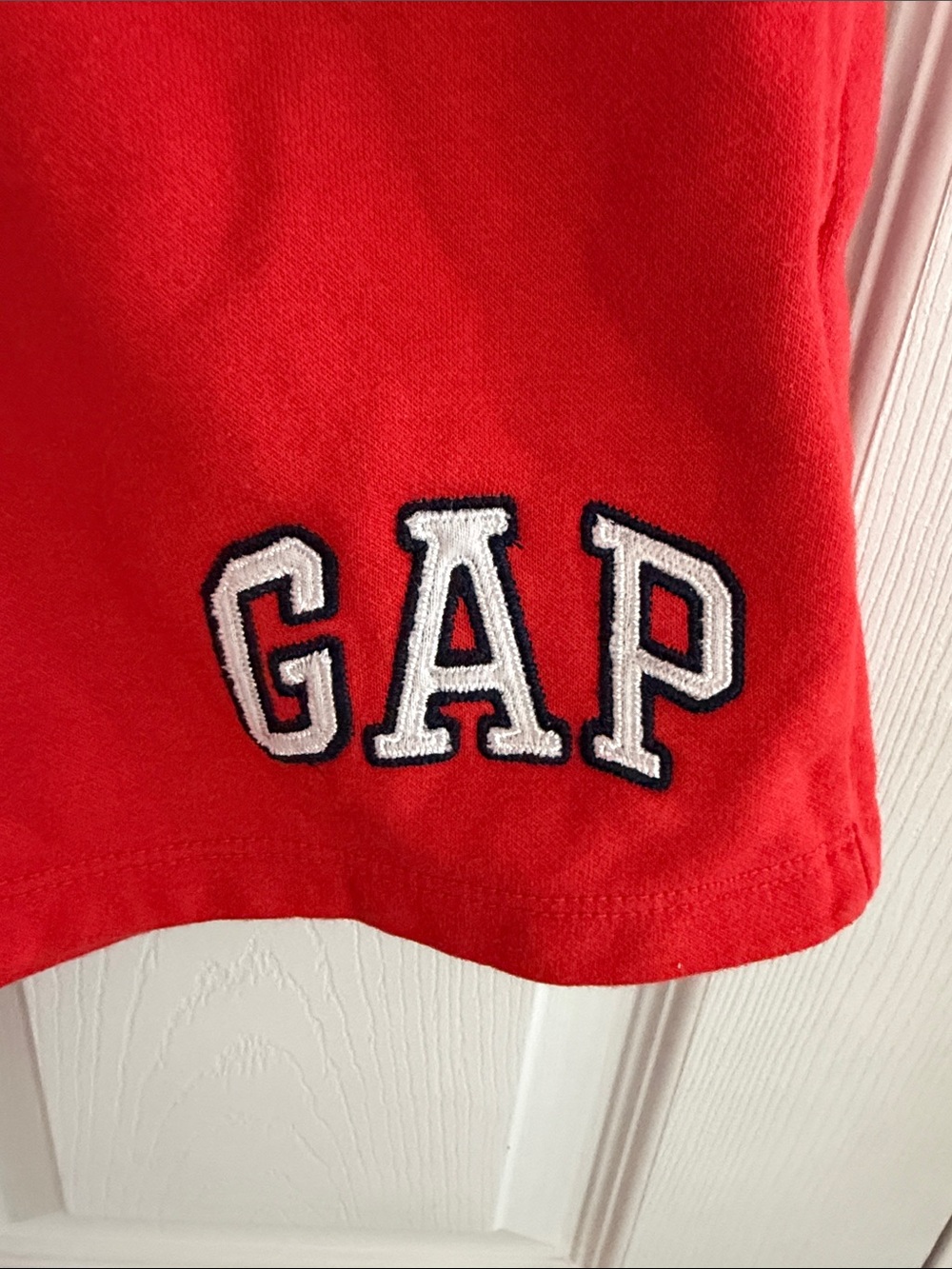 GAP Red Elastic Waist Athletic Shorts - Picture 4 of 4